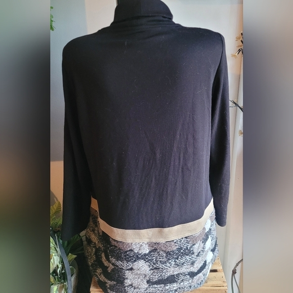 Vex Collection Multi Fabric Patchwork Turtleneck Sz. 46 - Picture 4 of 4
